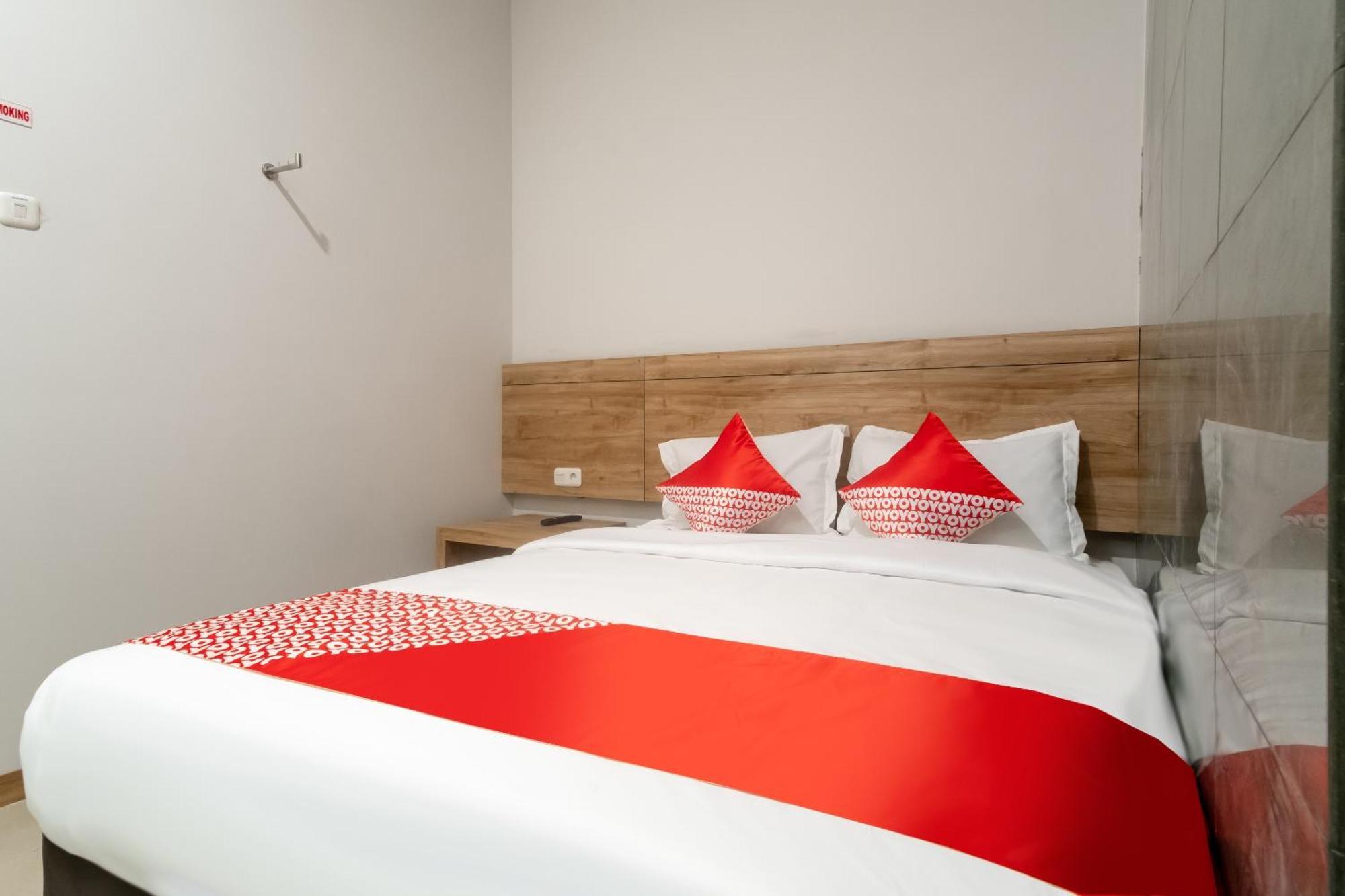 Oyo 3159 Festive Inn Μεντάν Εξωτερικό φωτογραφία