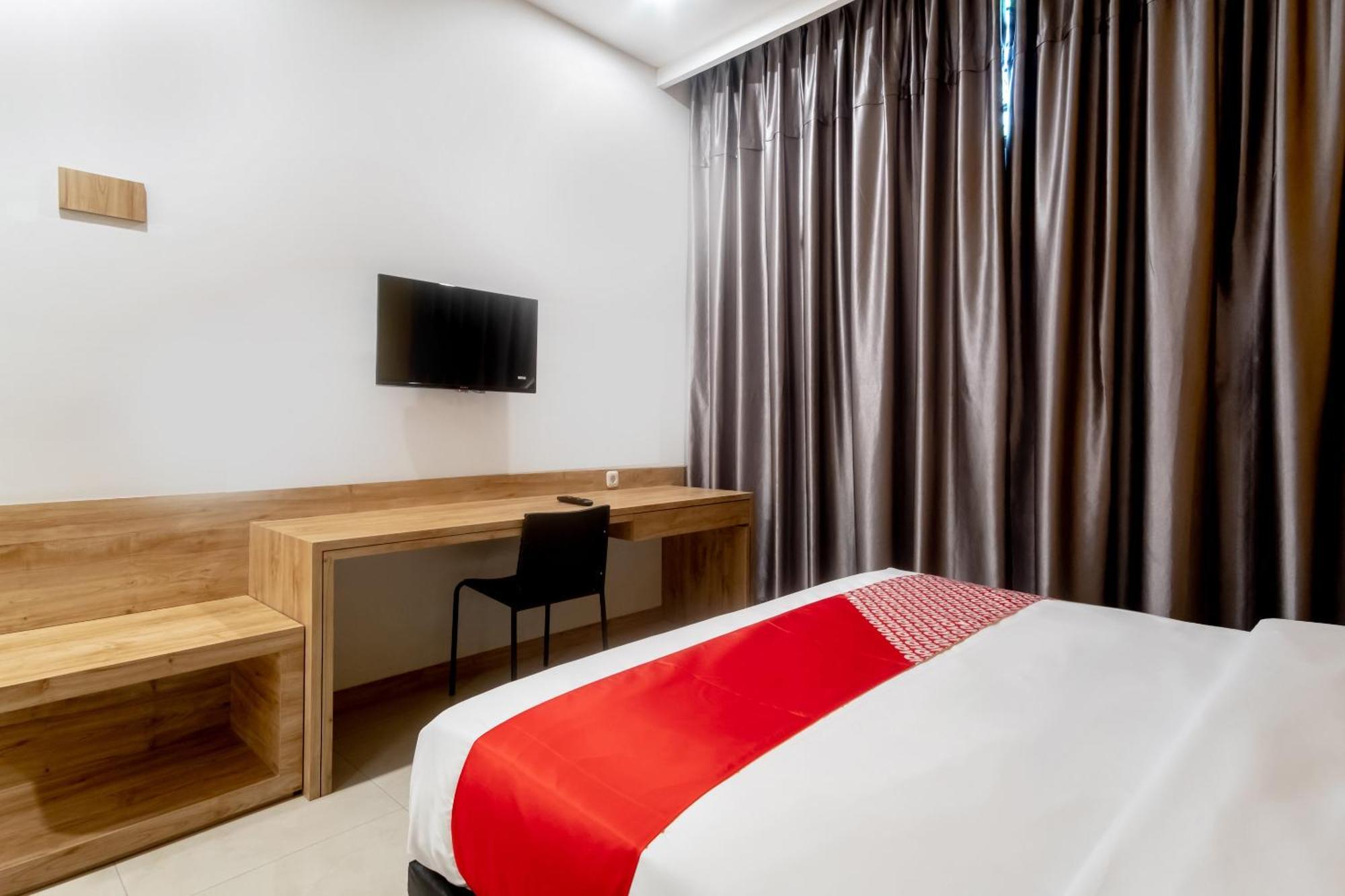 Oyo 3159 Festive Inn Μεντάν Εξωτερικό φωτογραφία