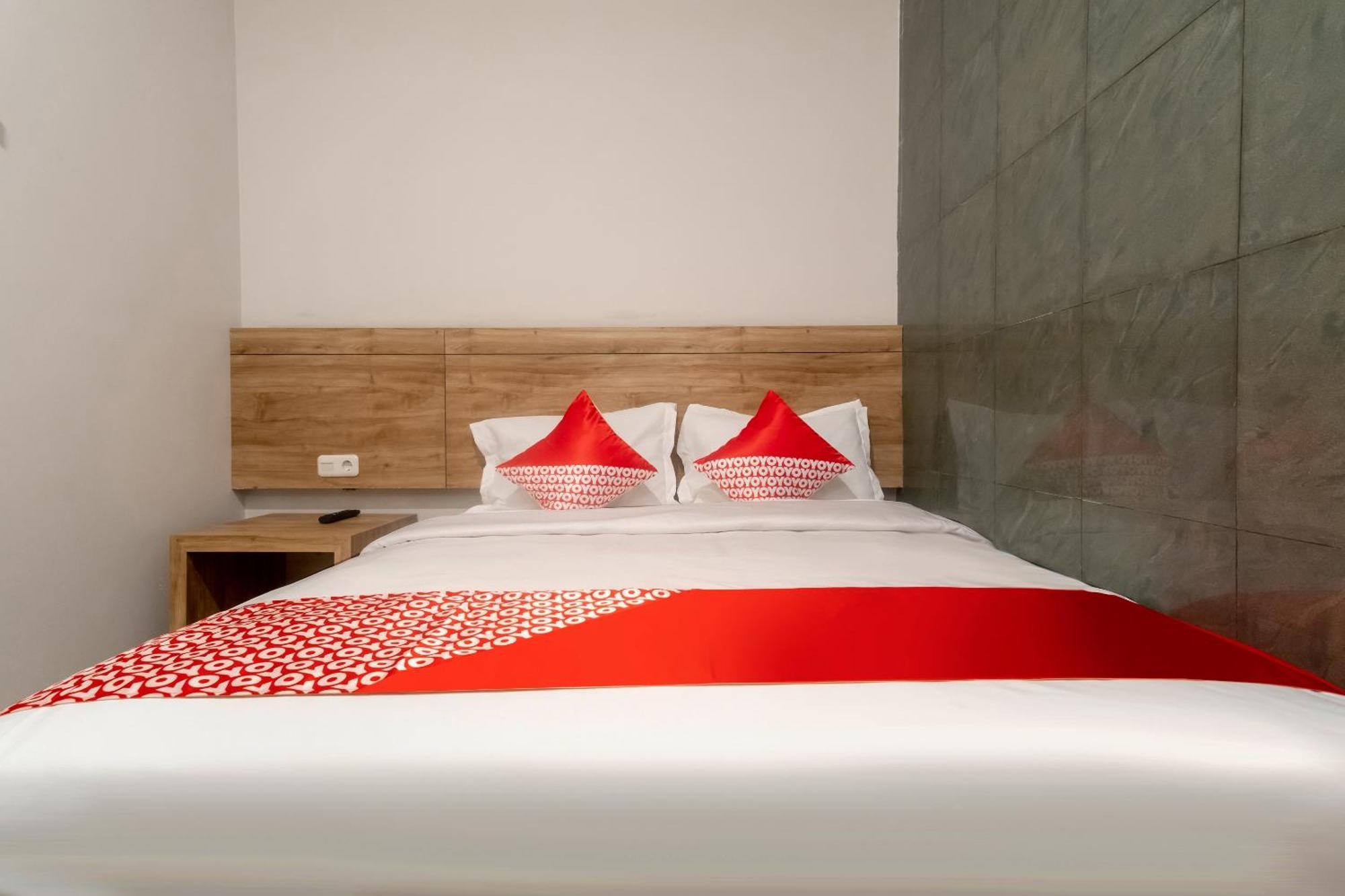 Oyo 3159 Festive Inn Μεντάν Εξωτερικό φωτογραφία