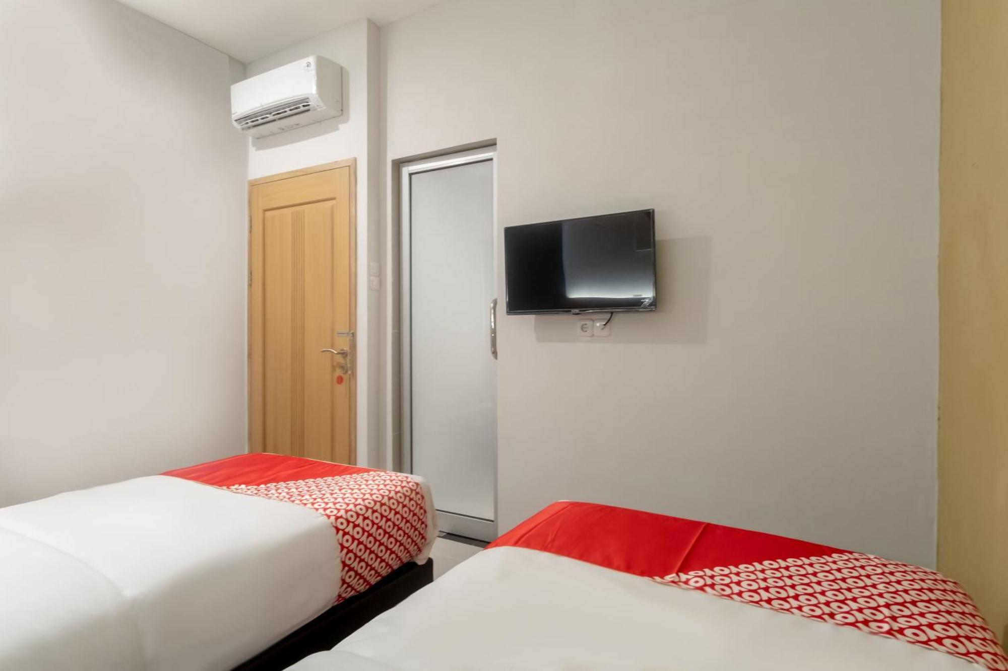 Oyo 3159 Festive Inn Μεντάν Εξωτερικό φωτογραφία